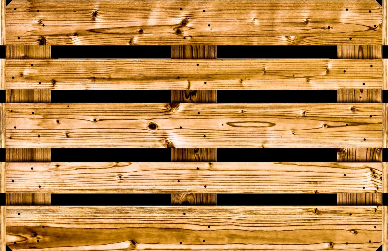 Dieser Crazywoodz Arbeitstisch ist flexibel und extrem Robust